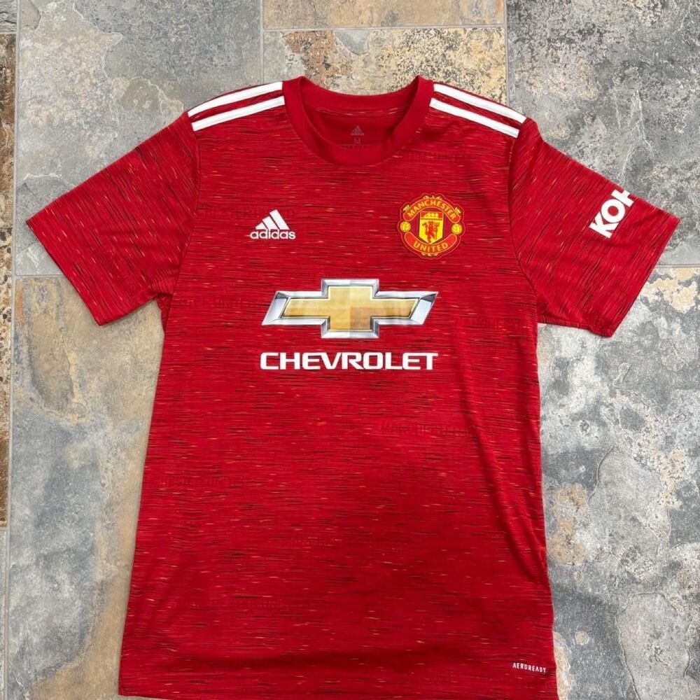 Adidas Men's Red T-shirt